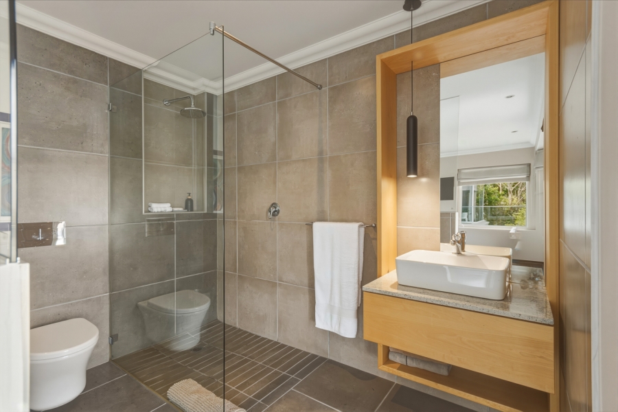 4 Bedroom Property for Sale in Greenways Golf Estate Western Cape